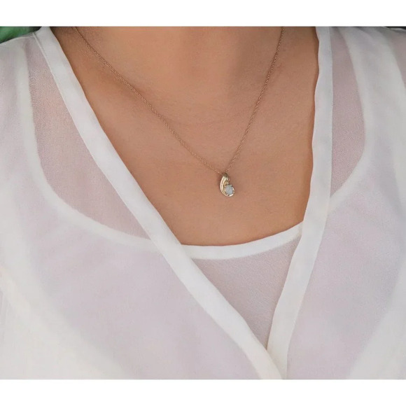 10k Yellow Gold Natural Opal and Diamond Necklace 18" Chain - Picture 5 of 9